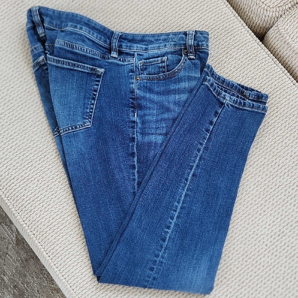 Soho Women's Straight Leg Blue Jeans, Size 6
